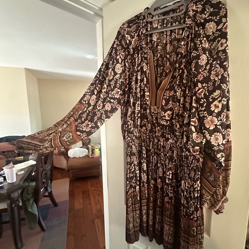 Current Air Alyce Dress - Picture 4 of 4